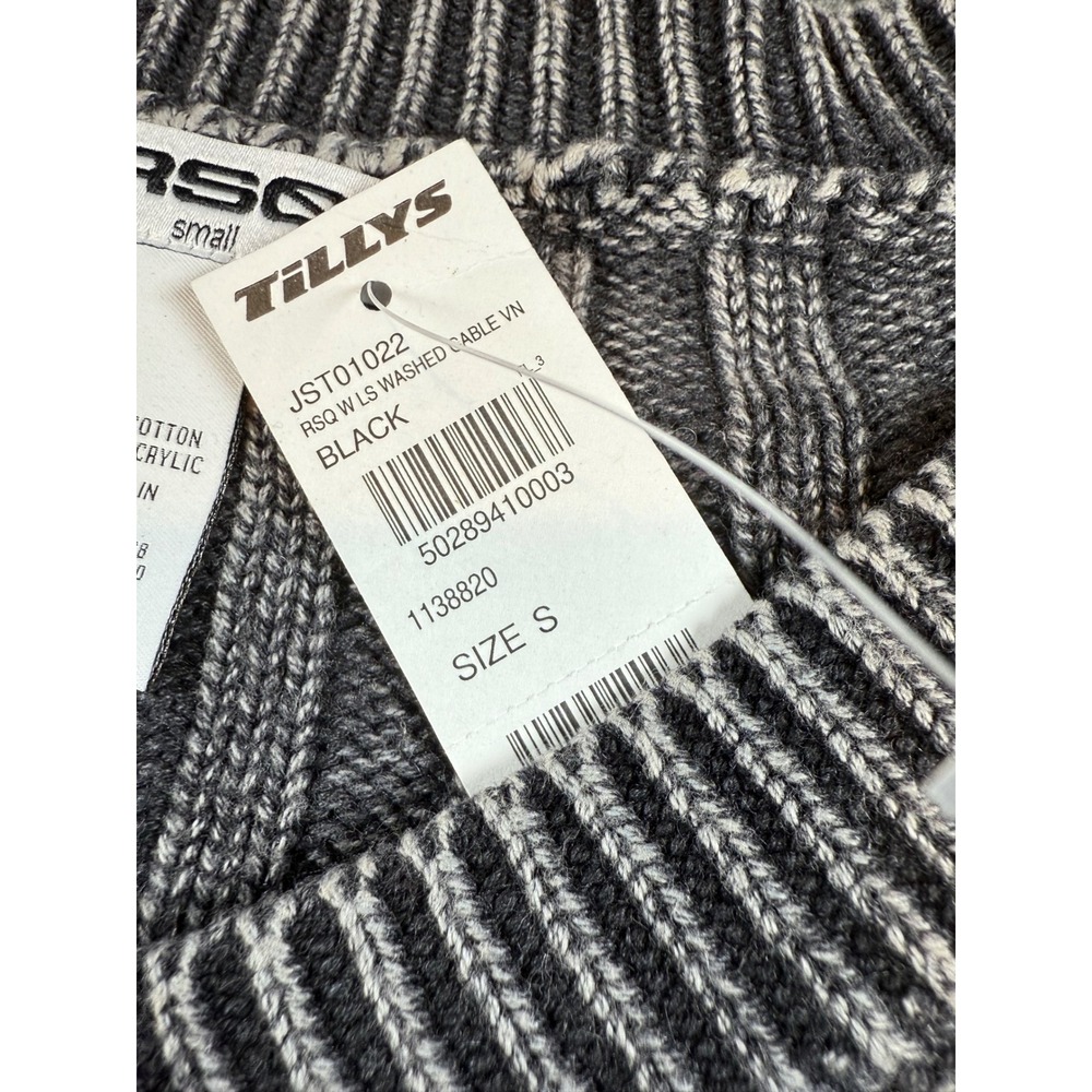 RSQ Black Wash Cable Knit Cropped V Neck Sweater Small grannycore - Picture 5 of 8